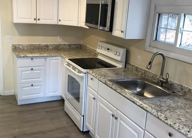 Property at 1 Natural History Dr, Worcester, MA, 01605, 3 beds, 1 bath, [object Object]