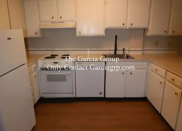 Property at 2393 SW Park Pl #304, Portland, OR, 97205, 2 beds, 2 baths, [object Object]