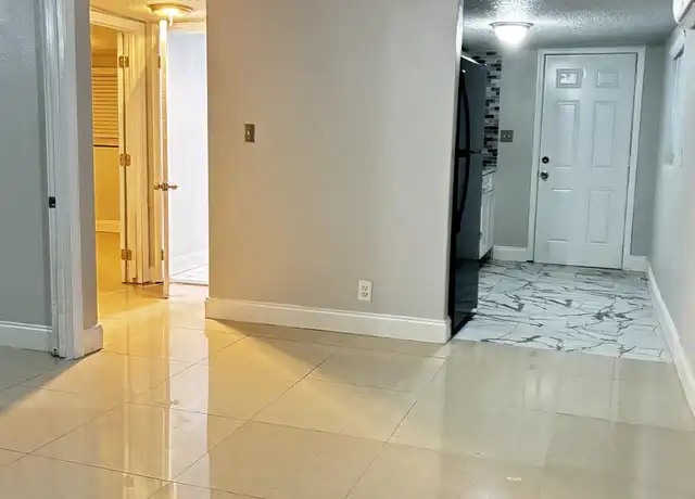 Property at 1354 W 24th St Unit 1354, Jacksonville, FL, 32209, 2 beds, 1 bath, [object Object]