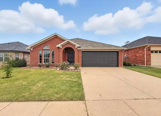 Property at 4720 Topaz Ln, Granbury, TX, 76049, 4 beds, 2 baths, [object Object]