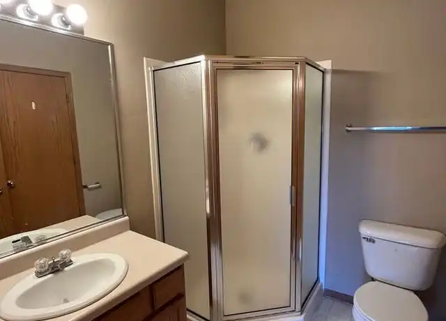 Property at 1820 S 13th Ave E Unit I, Newton, IA, 50208, 2 beds, 2 baths, [object Object]