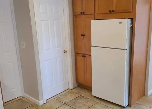 Property at 226 Hanover St, Boston, MA, 02113, 4 beds, 2 baths, [object Object]