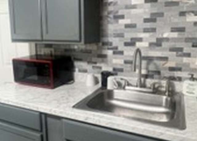 Photo of 94 Cumerford St Unit 2, Providence, RI 02909