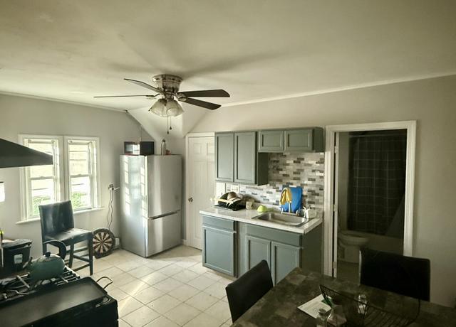 Photo of 94 Cumerford St Unit 2, Providence, RI 02909