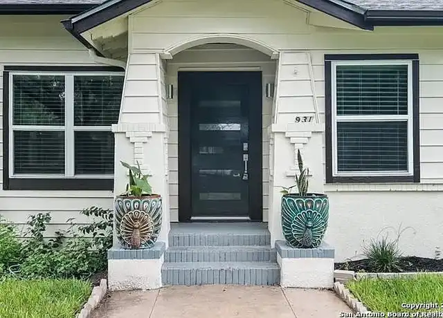 Property at 931 W Gramercy Pl, San Antonio, TX, 78201, 3 beds, 2 baths, [object Object]