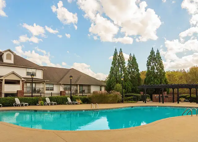 Photo of 1925 Ashland City Rd, Clarksville, TN 37043