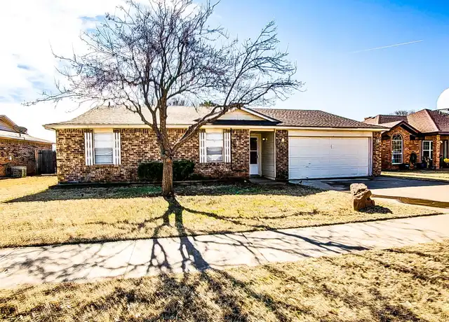 Property at 2211 87th St, Lubbock, TX, 79423, 3 beds, 2 baths, [object Object]