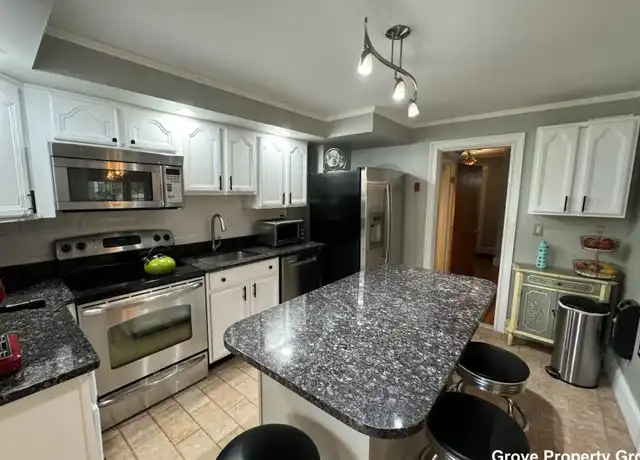 Property at 15 Loveland Rd, Brookline, MA, 02445, 3 beds, 2 baths, [object Object]