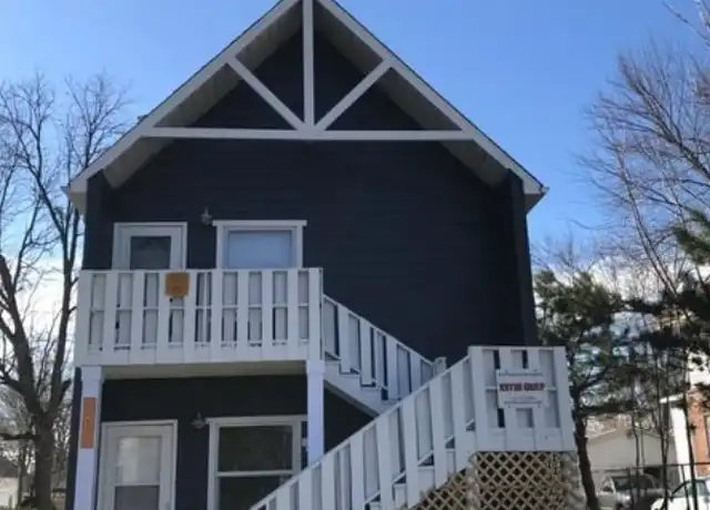 Property at 209 W Beardsley Ave, Champaign, IL, 61820, 1 bed, 1 bath, [object Object]