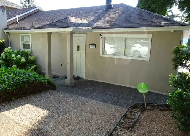 Property at 6061 NE 135th St, Kirkland, WA, 98034, 2 beds, 2 baths, [object Object]