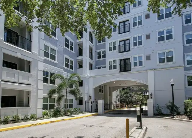 Property at 304 E South St #1023, Orlando, FL, 32801, 1 bed, 1 bath, [object Object]