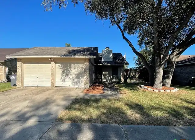 Property at 513 Camelot Dr, Victoria, TX, 77901, 3 beds, 1.5 baths, [object Object]