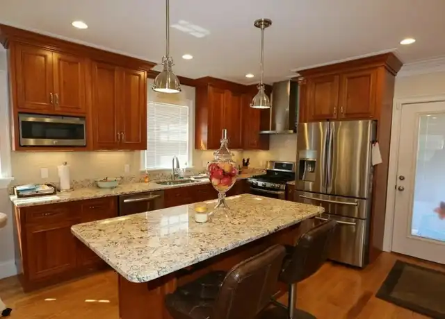 Property at 7 Acron Rd Unit 1, Brookline, MA, 02445, 4 beds, 2.5 baths, [object Object]