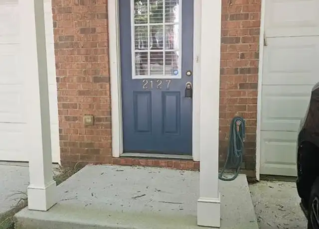 Property at 2127 Dillard Xing, Tucker, GA, 30084, 2 beds, 2.5 baths, [object Object]