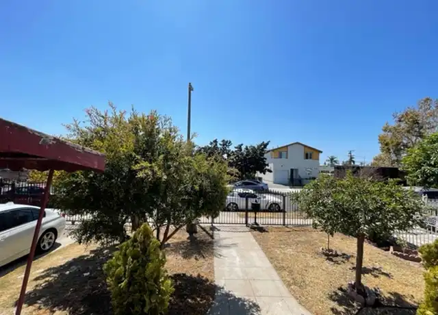 Property at 4112 S Harvard Blvd, Los Angeles, CA, 90062, 2 beds, 1 bath, [object Object]