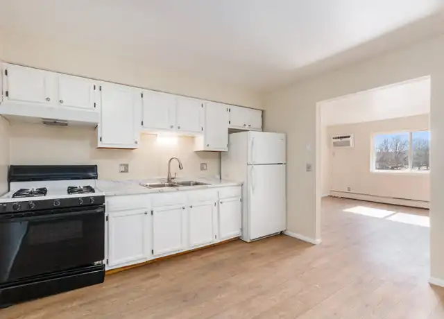 Property at 2329 30th St SW Unit 2323, Wyoming, MI, 49519, 2 beds, 1 bath, [object Object]