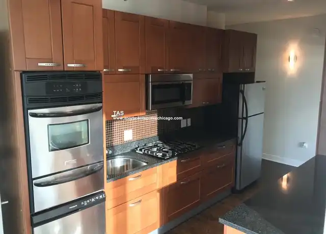 Property at 670 W Wayman St Unit 2BD2BA, Chicago, IL, 60661, 2 beds, 2 baths, [object Object]