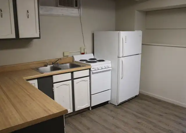 Property at 1130 Vattier St Unit 4 BSMT, Manhattan, KS, 66502, 1 bed, 1 bath, [object Object]