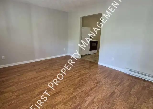 Property at 208 Valley View Ave Unit 11, Chattanooga, TN, 37415, 1 bed, 1 bath, [object Object]