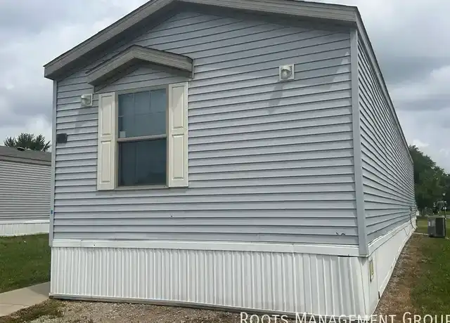 Property at 114 Cherry Hl Unit 114, Flint, MI, 48504, 3 beds, 2 baths, [object Object]