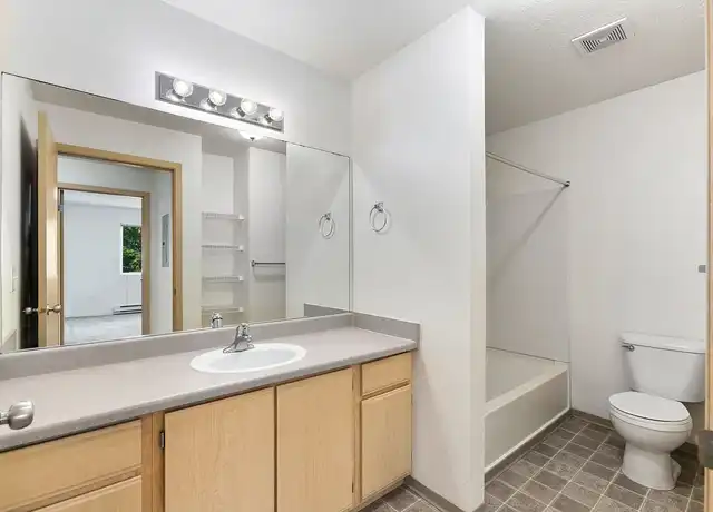 Property at Barrington Place Apartments - 201 Betz Rd, Cheney, WA, 99004, 2-3 beds, 1-2 bath, [object Object]