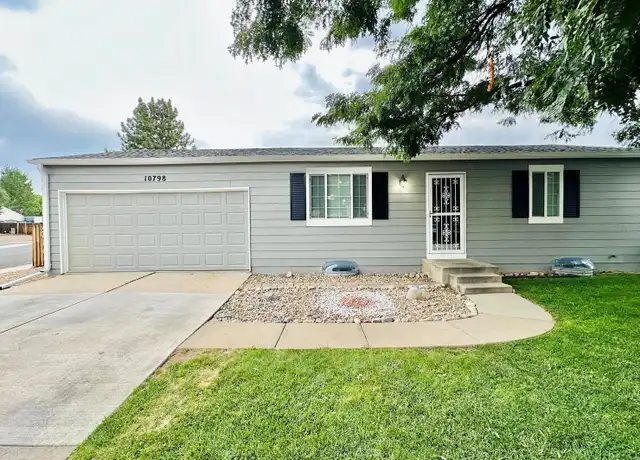 Property at 10798 Lewis Cir, Broomfield, CO, 80021, 4 beds, 2 baths, [object Object]