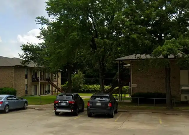 Property at 120 Legendary Ln, Gun Barrel City, TX, 75156, 1 bed, 1 bath, [object Object]