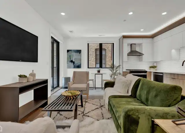Property at 1613 W Belmont Ave Unit 5R, Chicago, IL, 60657, 2 beds, 2 baths, [object Object]