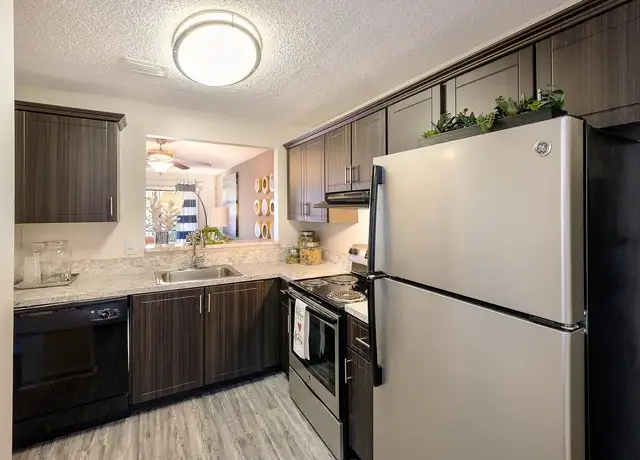 Photo of 10901 NW 40th St, Sunrise, FL 33351