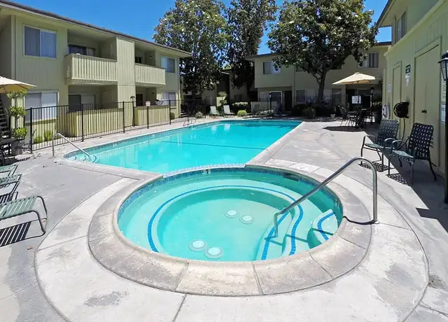 Photo of 200 Sheila Ct, Modesto, CA 95350