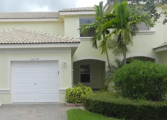 Property at 13379 Georgian Ct, Wellington, FL, 33414, 2 beds, 2.5 baths, [object Object]