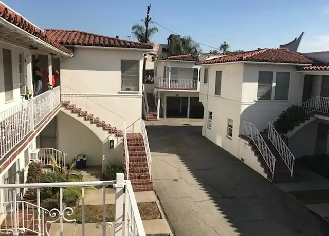 Photo of 104 N 1st St, Alhambra, CA 91801