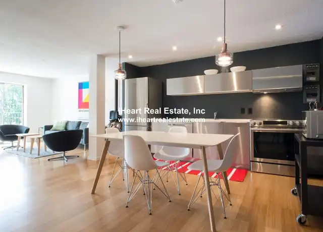 Property at 36 Bellvista Rd, Brighton, MA, 02135, 2 beds, 1 bath, [object Object]