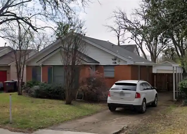 Property at 4414 Bonham St, Dallas, TX, 75229, 2 beds, 1 bath, [object Object]