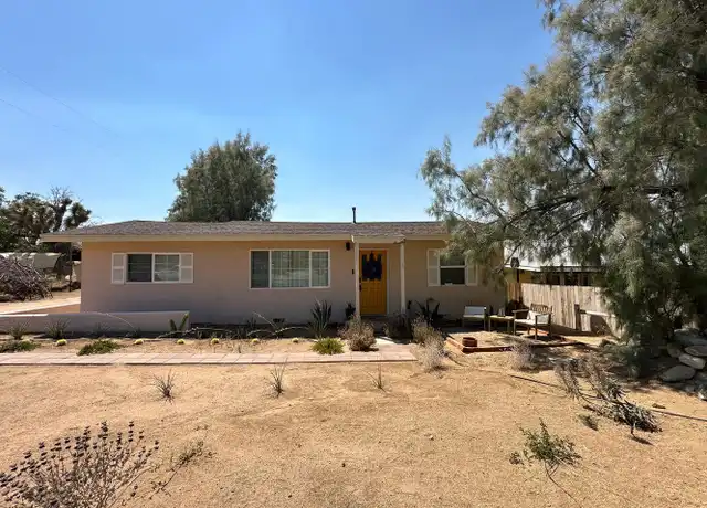 Property at 7582 Apache Trl, Yucca Valley, CA, 92284, 3 beds, 2 baths, [object Object]