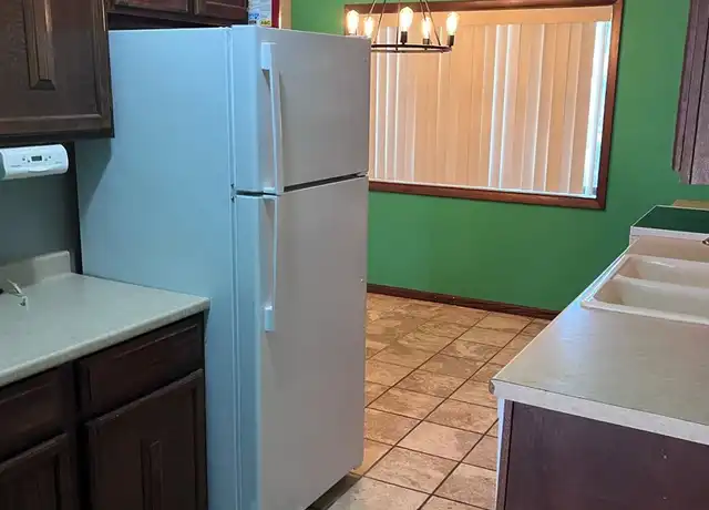 Property at 12 W Nebraska St, Sheridan, WY, 82801, 2 beds, 1 bath, [object Object]