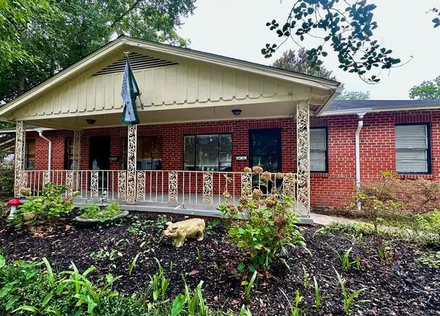 Property at 1105 Augusta St Unit A, Mobile, AL, 36604, 2 beds, 1 bath, [object Object]