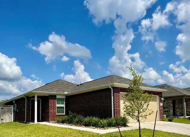 Property at 3422 Trail View Dr, Rosenberg, TX, 77471, 3 beds, 2 baths, [object Object]