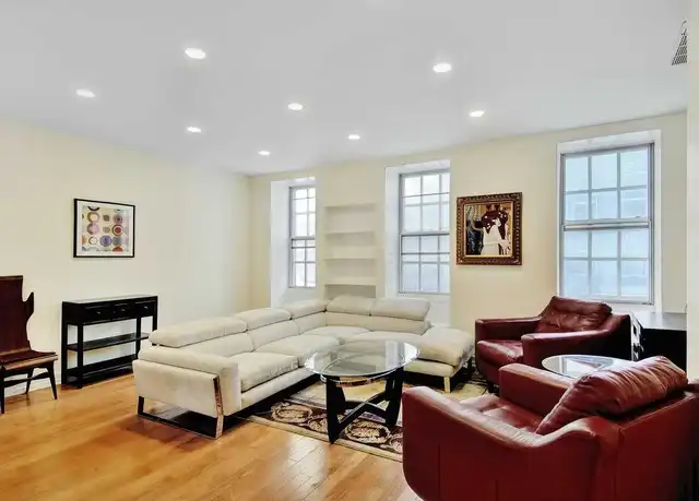 Property at 118 E 57th St Unit 4thFL, New York, NY, 10022, 1 bed, 1 bath, [object Object]