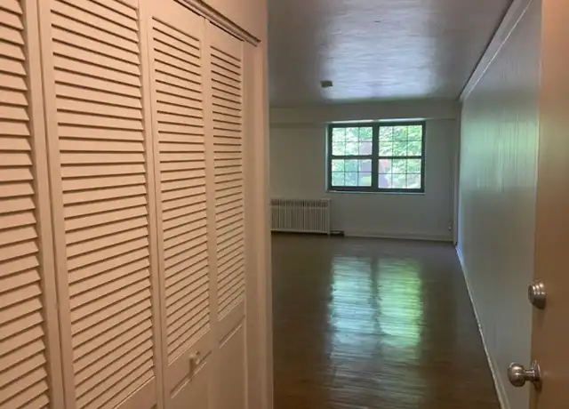 Property at 5424 Fifth Ave Unit Fifth L-B, Pittsburgh, PA, 15232, 0 beds, 1 bath, [object Object]