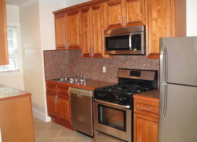 Photo of 14 Eaton St, Providence, RI 02908