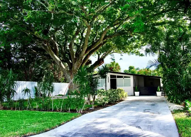 Property at 462 Hastings St, Boca Raton, FL, 33487, 3 beds, 2 baths, [object Object]