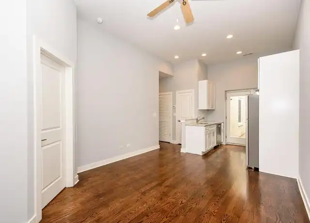 Property at 850 W Newport Ave, Chicago, IL, 60657, 1 bed, 1 bath, [object Object]