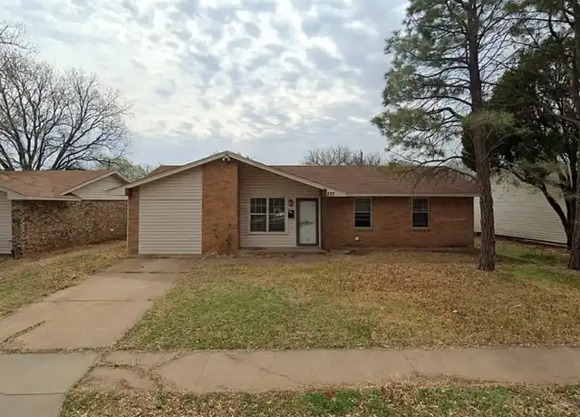 Property at 233 Glasgow Dr, Wichita Falls, TX, 76302, 4 beds, 2 baths, [object Object]