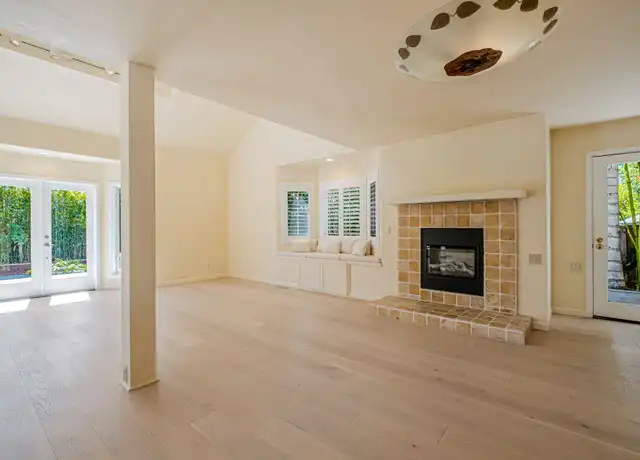 Property at 2715 Warren St, Santa Cruz, CA, 95062, 4 beds, 3 baths, [object Object]