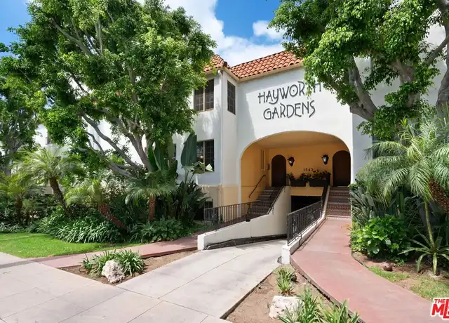 Property at 1345 N Hayworth Ave #4, West Hollywood, CA, 90046, 2 beds, 1 bath, [object Object]