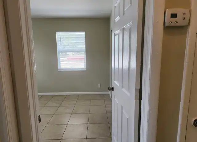Property at 933 Laurel Dr Unit D, Lake Park, FL, 33403, 2 beds, 1 bath, [object Object]