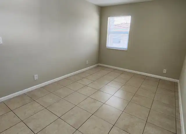 Property at 933 Laurel Dr Unit D, Lake Park, FL, 33403, 2 beds, 1 bath, [object Object]