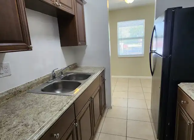 Property at 933 Laurel Dr Unit D, Lake Park, FL, 33403, 2 beds, 1 bath, [object Object]