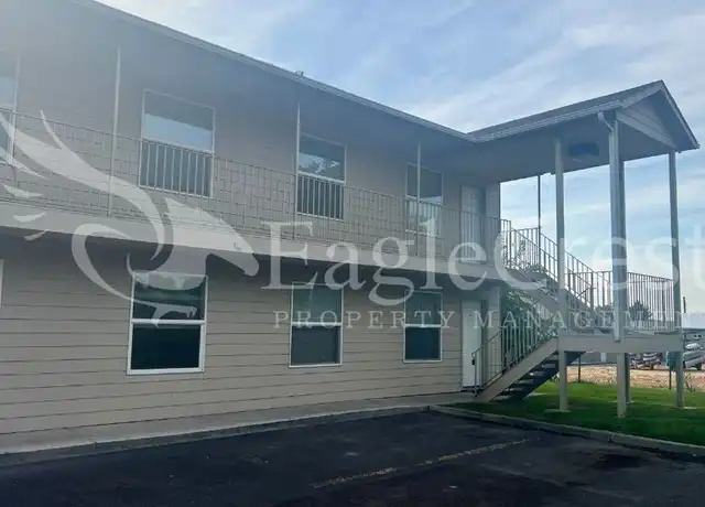 Property at 706 S College Ave Unit 104, College Place, WA, 99324, 2 beds, 1 bath, [object Object]